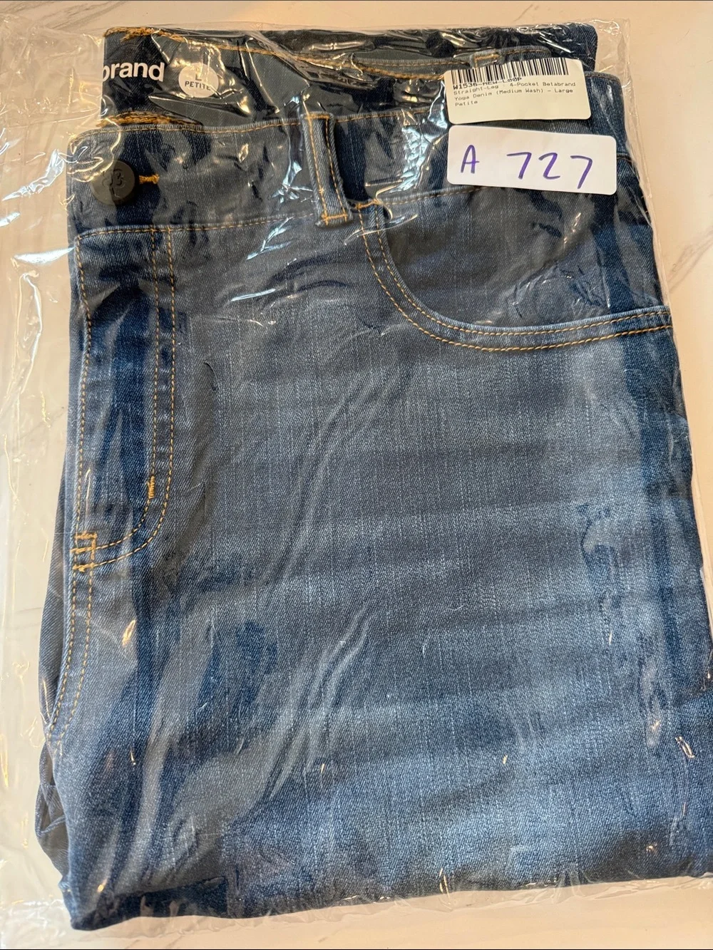 New Betabrand Medium Wash Straight 4 Pocket Yoga Denim Jeans Large Petite